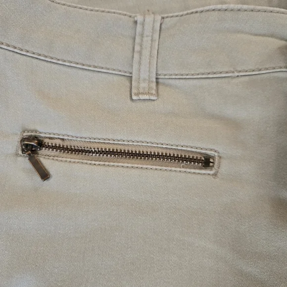 Womans jeans - Picture 3 of 4